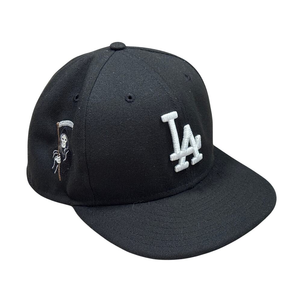 LA Dodgers Grim Reaper New Era Embroidered logo fitted black baseball hat 7 3/4